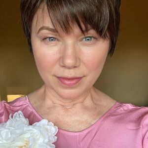 Meet your Posher, Michele